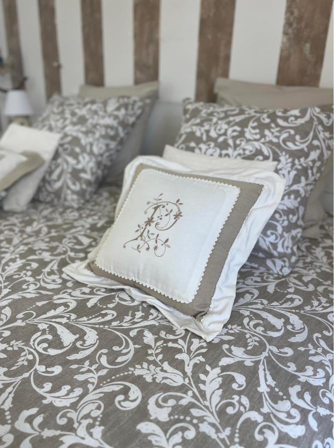 Chambres A La Maison Hermitage Aincourt Dış mekan fotoğraf